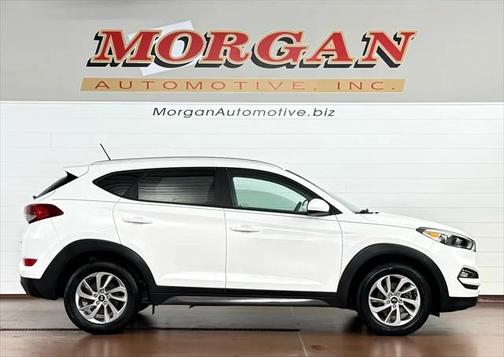 2016 Hyundai TUCSON SE