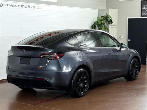 2021 Tesla Model Y Long Range Dual Motor