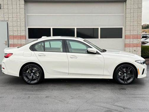 2023 BMW 330 330i xDrive