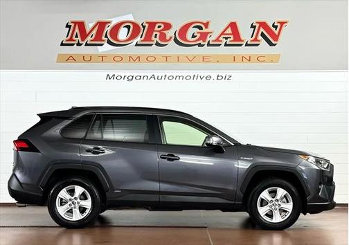 2020 Toyota RAV4 Hybrid XLE