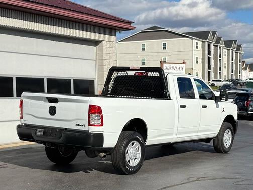 2024 RAM 3500 Tradesman Crew Cab 4x4 Long Box