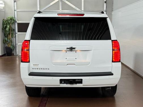 2018 Chevrolet Suburban LS