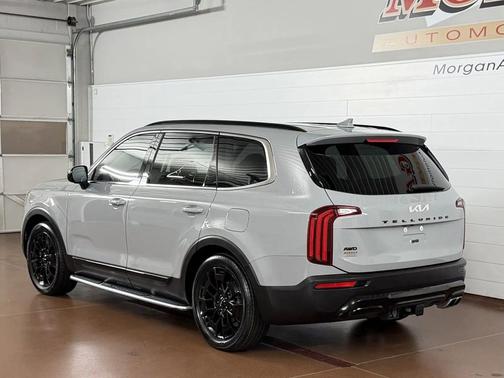 Wolf Gray 2022 Kia Telluride SX