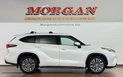 2022 Toyota Highlander Platinum AWD V6