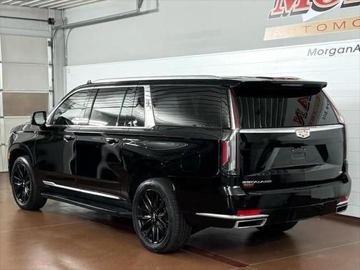 2021 Cadillac Escalade ESV Luxury