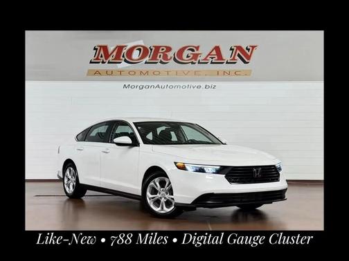 Platinum White Pearl 2025 Honda Accord LX 1.5T