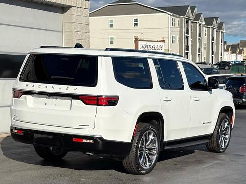 2024 Jeep Wagoneer Series II 4x4