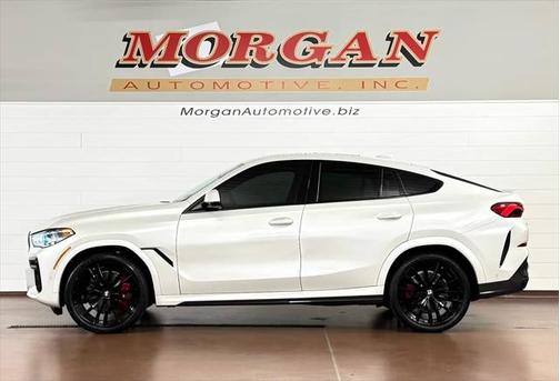 2022 BMW X6 M50i xDrive