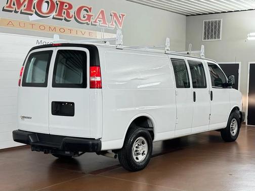 2022 Chevrolet Express 2500 2500 Cargo Extended WB