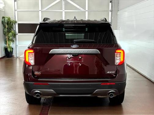 2022 Ford Explorer XLT 4WD