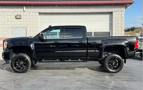 2016 GMC Sierra 2500 Denali