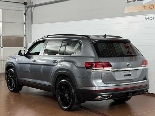 2023 Volkswagen Atlas 3.6L SE w/Technology