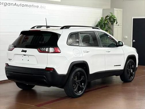 2021 Jeep Cherokee Altitude