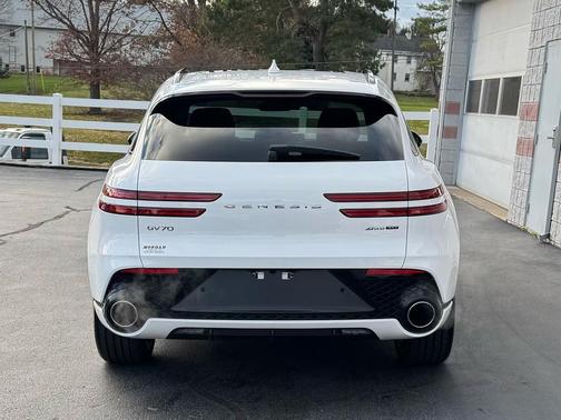 2024 Genesis GV70 3.5T Sport Prestige AWD