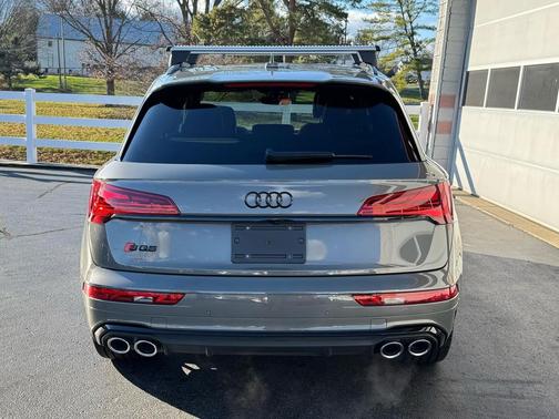 2024 Audi SQ5 3.0T Premium Plus