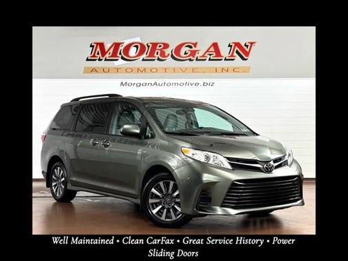 2018 Toyota Sienna LE
