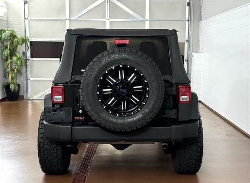 2017 Jeep Wrangler Sport