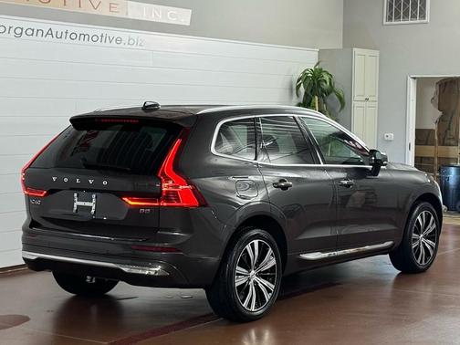 2022 Volvo XC60 B5 Inscription AWD
