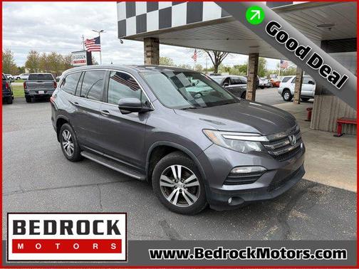 Modern Steel Metallic 2017 Honda Pilot EX-L