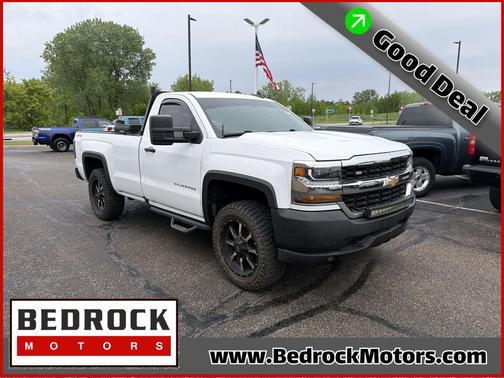 Summit White 2017 Chevrolet Silverado 1500 WT