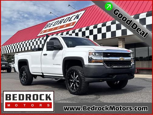 Summit White 2017 Chevrolet Silverado 1500 WT