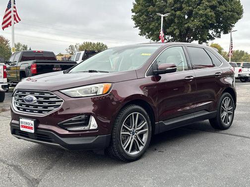 2020 Ford Edge Titanium