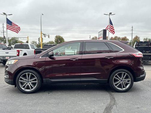 2020 Ford Edge Titanium