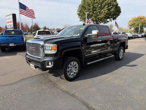 Onyx Black 2017 GMC Sierra 2500 Denali