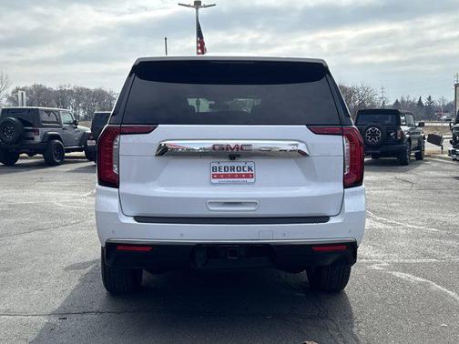 2021 GMC Yukon XL SLT