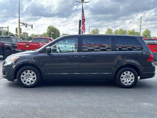 2012 Volkswagen Routan S