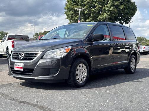2012 Volkswagen Routan S