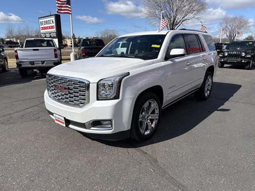 White Frost Tricoat 2019 GMC Yukon Denali