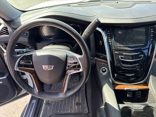2020 Cadillac Escalade ESV Luxury