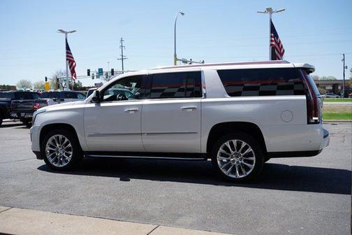 2020 Cadillac Escalade ESV Luxury