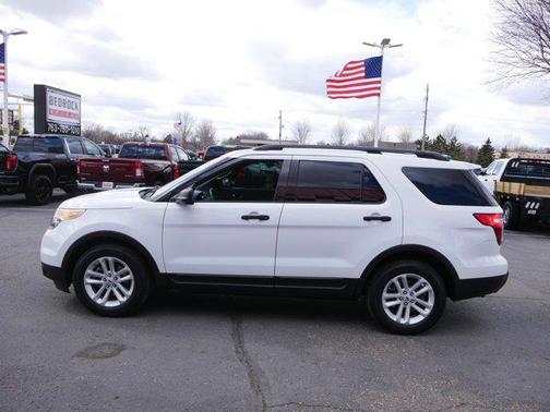 2015 Ford Explorer Base