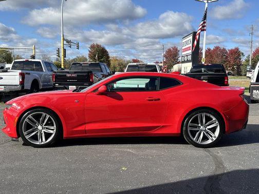 2017 Chevrolet Camaro 2LT