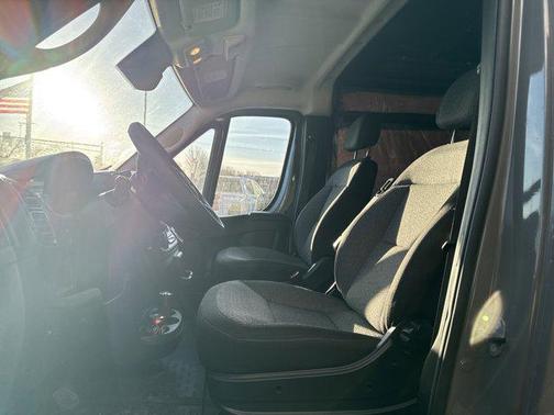 2025 RAM ProMaster 2500 Tradesman