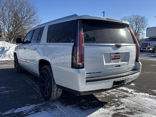 2017 Cadillac Escalade ESV Premium Luxury