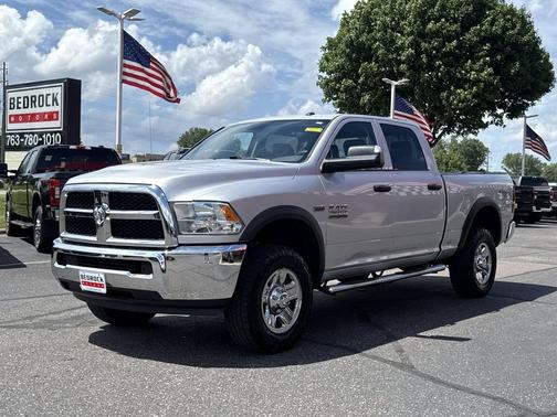 Bright Silver Metallic Clearcoat 2017 RAM 2500 Tradesman Crew Cab 4x4 6'4' Box