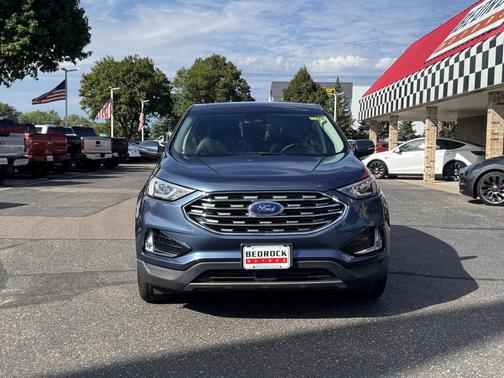 Blue Metallic 2019 Ford Edge SEL