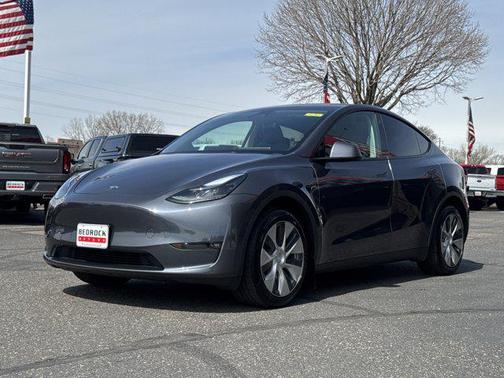 2023 Tesla Model Y Long Range Dual Motor All-Wheel Drive
