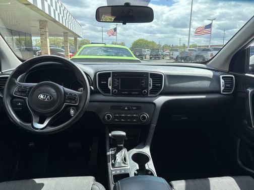 Clear White 2019 Kia Sportage LX