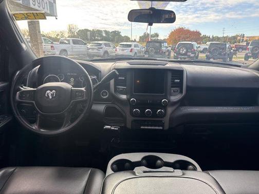 2023 RAM 2500 Tradesman Crew Cab 4x4 8' Box