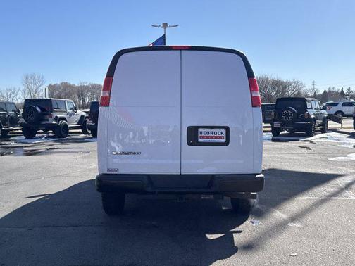 2020 Chevrolet Express 2500 RWD 2500 Regular Wheelbase WT