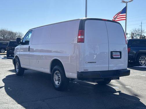 2020 Chevrolet Express 2500 RWD 2500 Regular Wheelbase WT