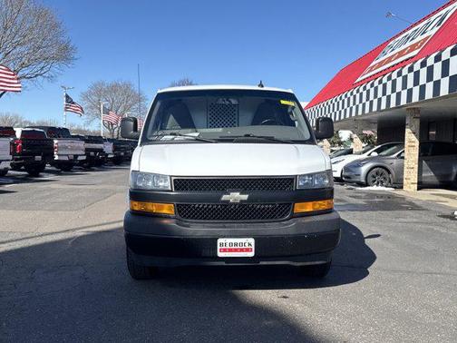 2020 Chevrolet Express 2500 RWD 2500 Regular Wheelbase WT
