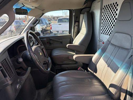 2020 Chevrolet Express 2500 RWD 2500 Regular Wheelbase WT