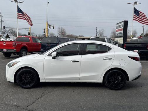 2016 Scion iA 4dr Sdn Man