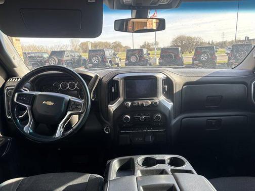 Summit White 2019 Chevrolet Silverado 1500 LT