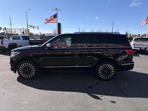 Infinite Black Metallic 2019 Lincoln Navigator Black Label